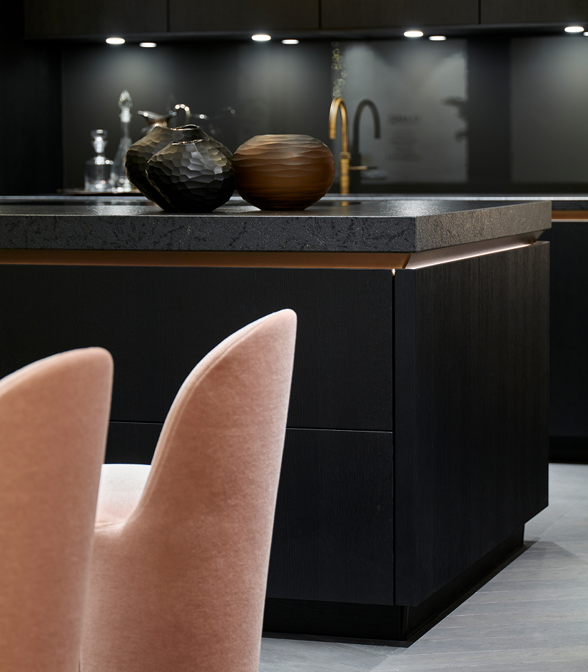 Granieten werkblad in black spice | Satink Keukens SieMatic SLX granieten werkblad in black spice