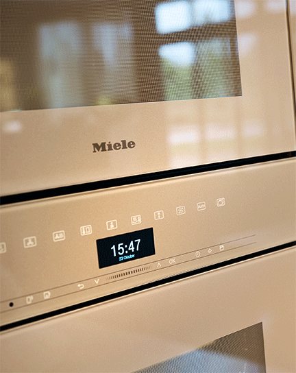 Miele combi-stoomoven in Pearl Beige