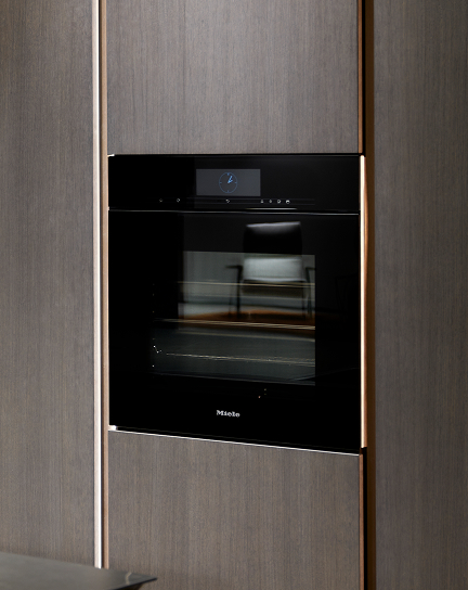 SieMatic SLX PURE keuken met Miele stoom combi-oven