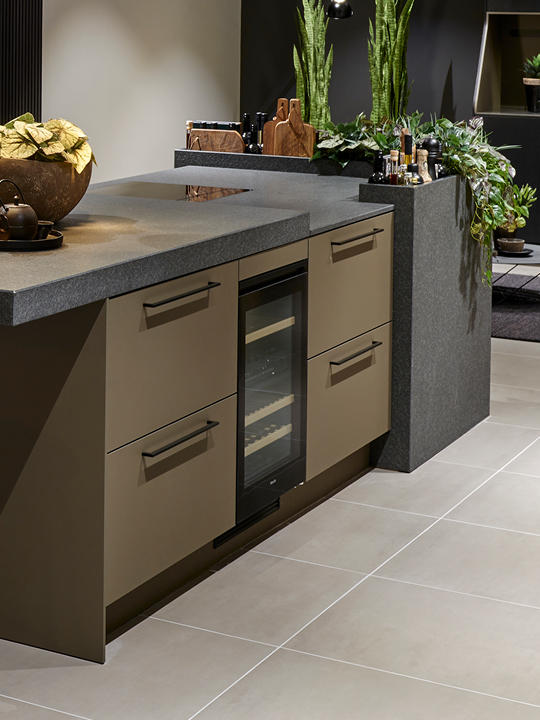 Wijnklimaatkast van Miele | Satink Keukens SieMatic SC45 met wijnklimaatkasten