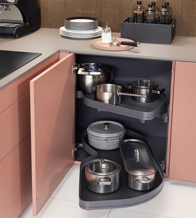 Aandachtspunten G-keuken | Satink Keukens Zorg dat kastjes nog moeiteloos open kunnen