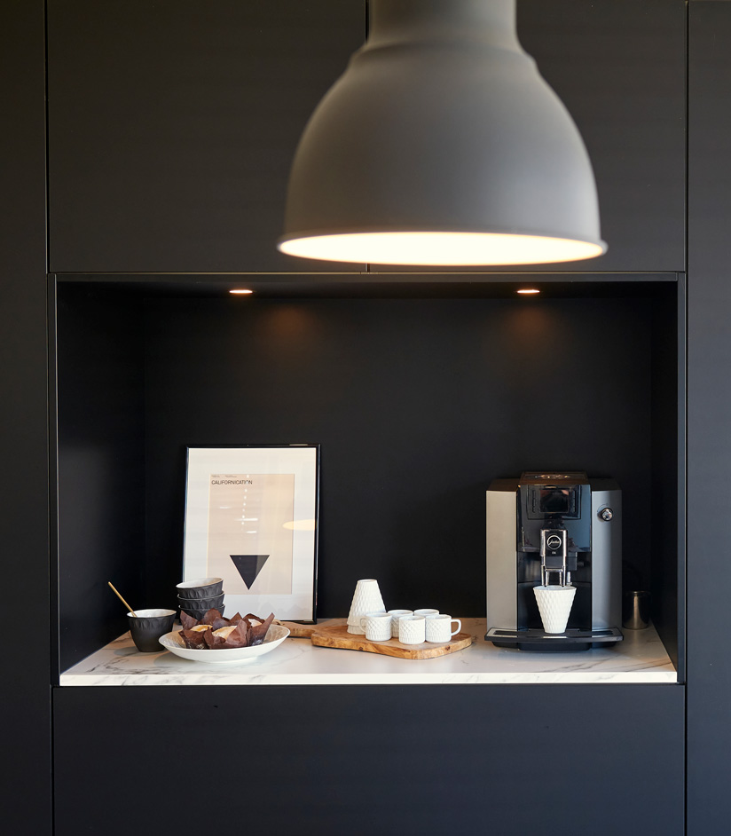 Binnenkijken bij familie Stempher | Detailbeeld koffie | Satink Keukens Binnenkijken bij familie Stempher | Detailbeeld koffie | Satink Keukens