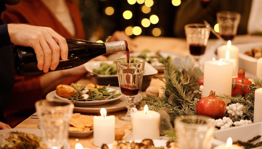 De perfecte tafeldecoratie tijdens de feestdagen | Subtiele tafelversiering | Satink Keukens