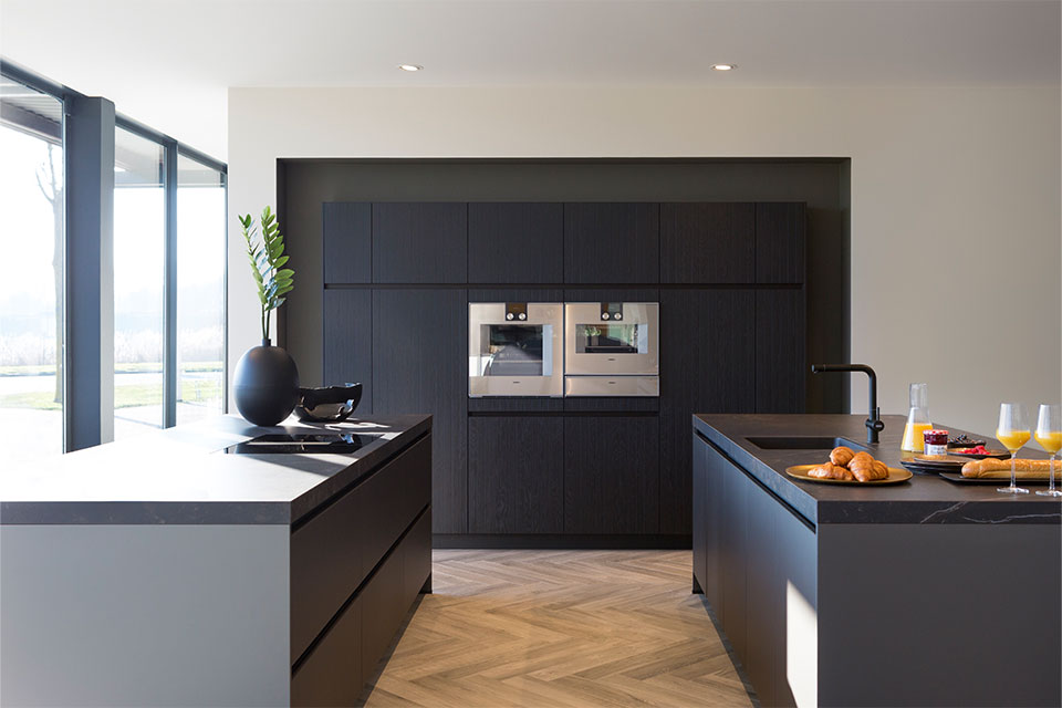 Keukenblog: de veelzijdigheid van houtdecor in de keuken | Satink Keukens Blog: de veelzijdigheid van houtdecor in de keuken | Satink Keukens