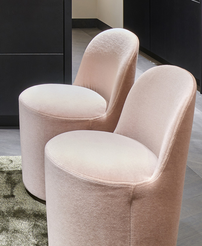 Gubi Tail lounge chair | Satink Keukens