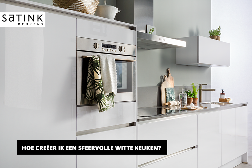 Een sfeervolle witte keuken | Satink Keukens Een sfeervolle witte keuken | Satink Keukens