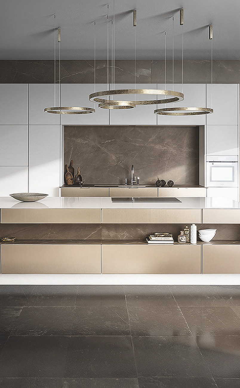 Hoogglans keuken met design accessoires | Satink Keukens