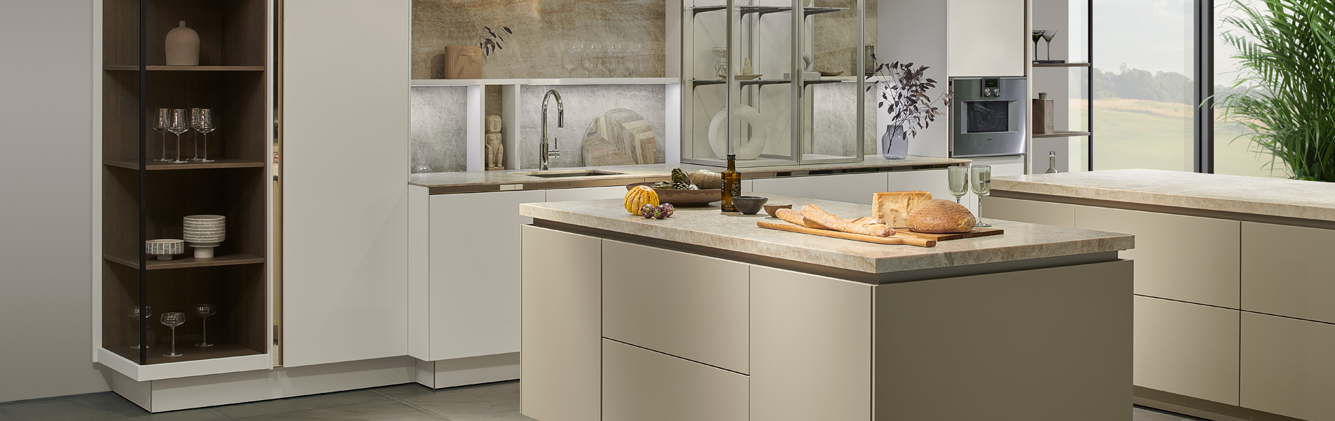 Keuken met zandkleuren | Satink Keukens Keuken met zandkleuren van SieMatic | Satink Keukens