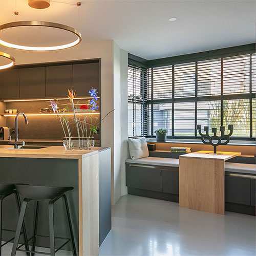 SieMatic keuken inclusief bijpassende zithoek | Satink Keukens SieMatic keuken inclusief bijpassende zithoek | Satink Keukens