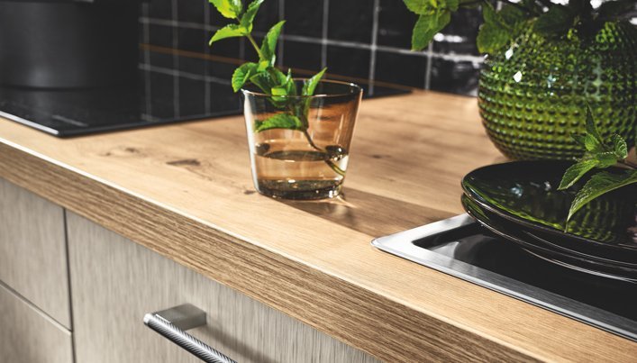 geur canvas voorjaar Zo onderhoud je Dekton en houten keukenbladen | Satink Keukens